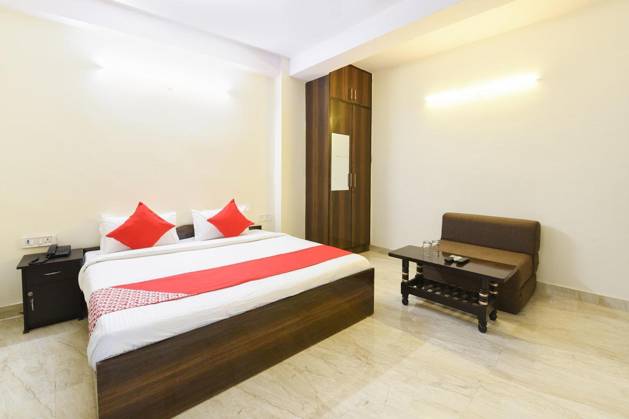 Hotel OYO 22394 Club Residency Nowe Delhi Zewnętrze zdjęcie